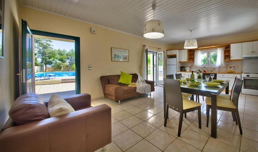 Villa Esperanza Lefkada City ภายนอก รูปภาพ